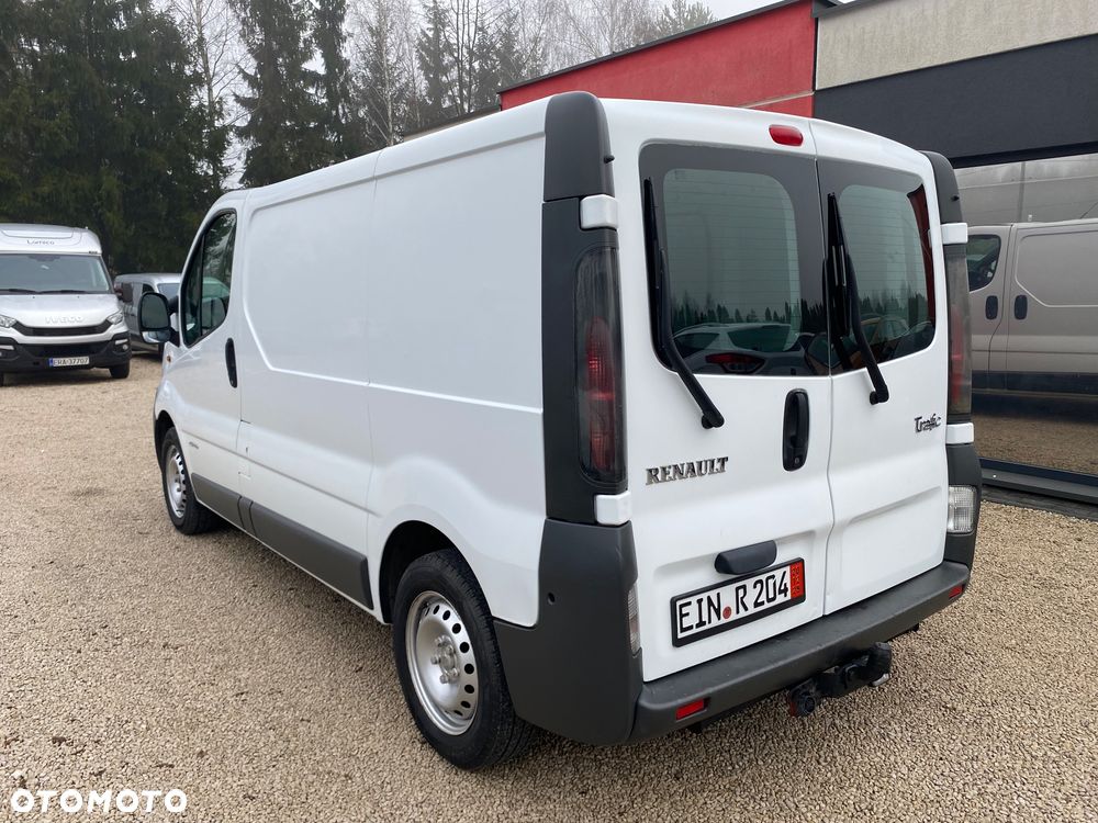 Renault Trafic - 2