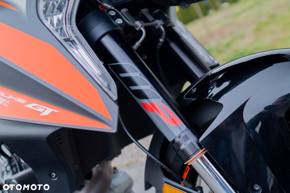 KTM Super Duke - 14