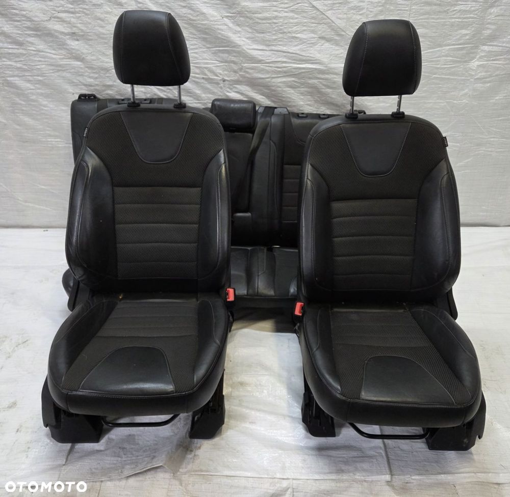FOTELE FOTEL KANAPA TYŁ FORD KUGA MK2 UK ANGLIK - 1
