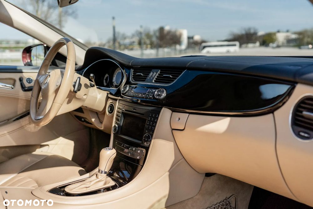Mercedes-Benz CLS 350 CGI 7G-TRONIC - 14