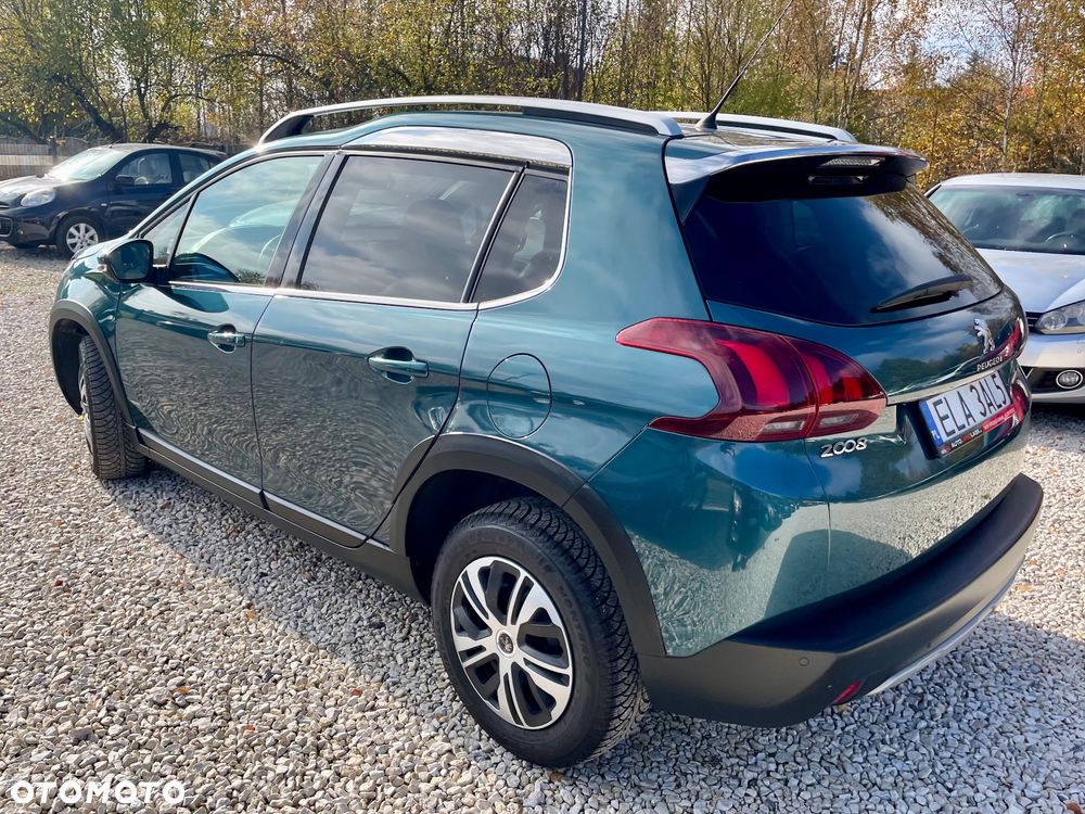 Peugeot 2008 PureTech 130 GPF Stop&Start Allure - 28