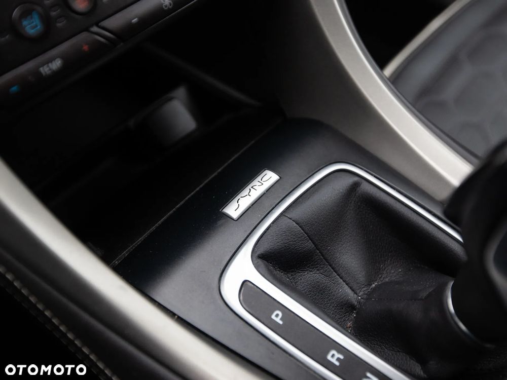 Ford Mondeo 2.0 TDCi Start-Stopp PowerShift-Aut Vignale - 24