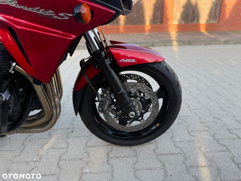Suzuki Bandit - 9
