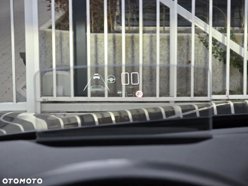 DS Automobiles DS 3 Crossback 1.2 PureTech Performance Line + - 23