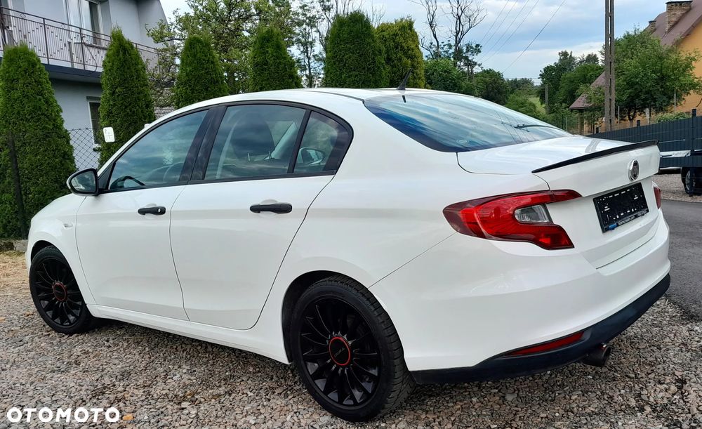 Fiat Tipo 1.4 16V More - 10