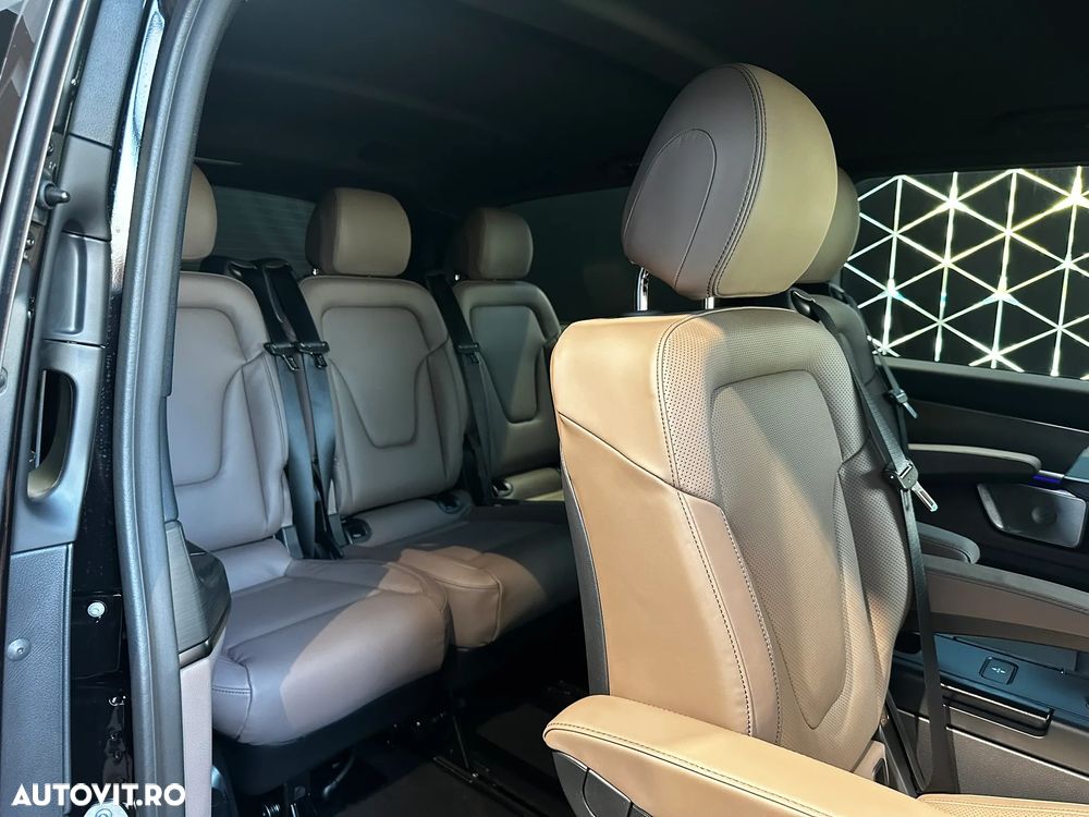 Mercedes-Benz V 300 d lang 4Matic 9G-TRONIC Exclusive Edition - 13