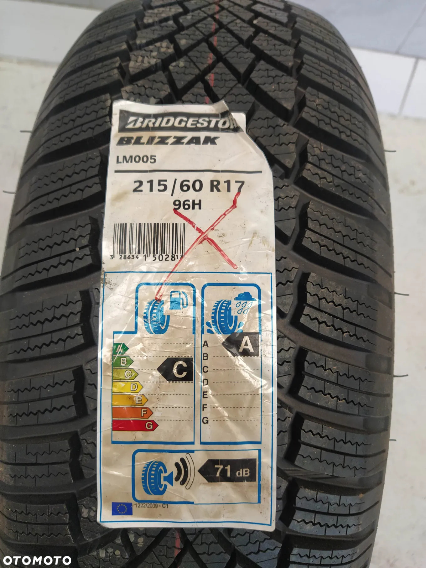 BRIDGESTONE BLIZZAK LM005 OPONA ZIMOWA 215/60 R17 - 6