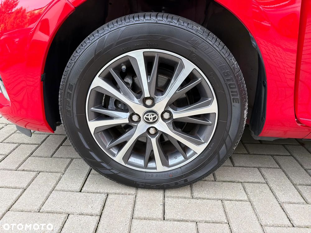 Toyota Yaris 1.5 Premium - 20