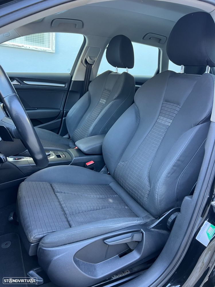 Audi A3 Sportback 2.0 TDI S-line S tronic 119g - 29