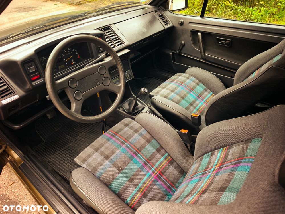 Volkswagen Scirocco 1.6 GT - 19