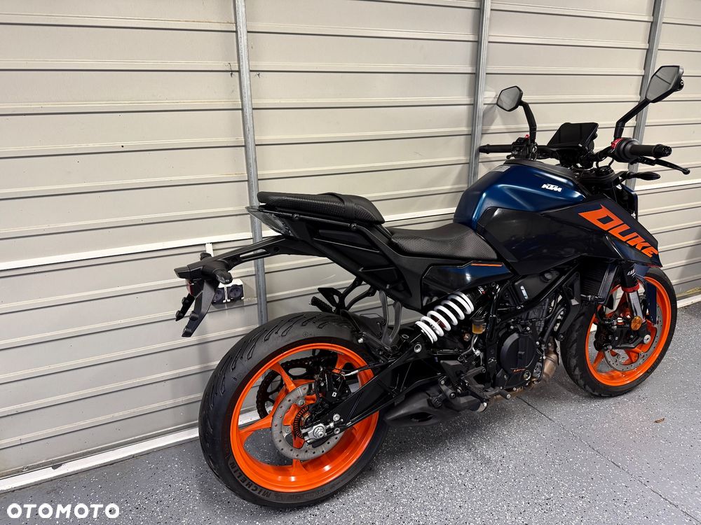 KTM Duke - 3
