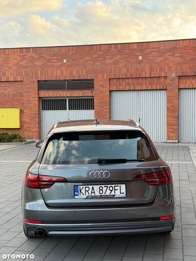 Audi A4 Avant 1.4 TFSI S tronic sport - 22