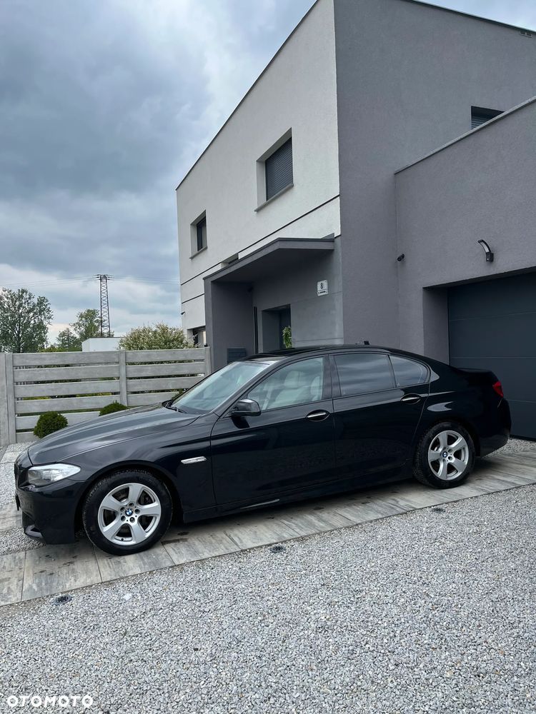 BMW Seria 5 530d xDrive Sport-Aut Luxury Line - 9