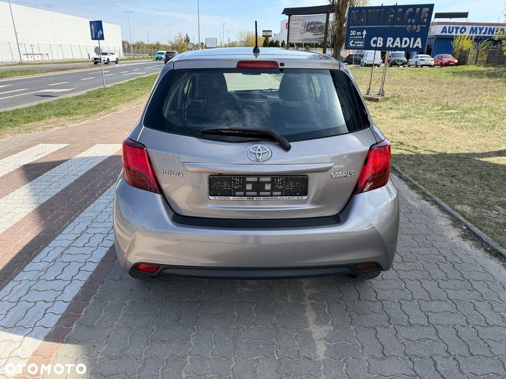 Toyota Yaris 1.33 VVT-i Comfort - 6