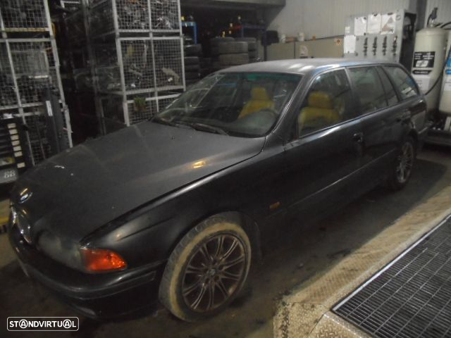 Carro MOT: M51D25  256T1 CXVEL: THMY BMW E39 TOURING 2000 525TDS 143CV 5P PRETO DIESEL - 3