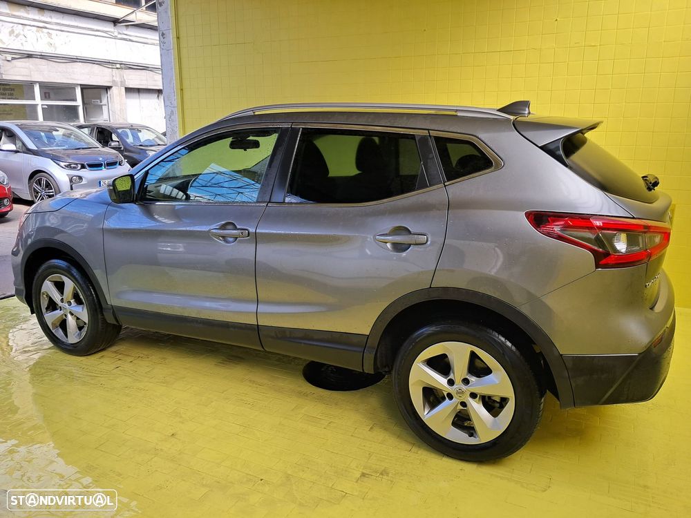 Nissan Qashqai 1.5 dCi N-Connecta - 14