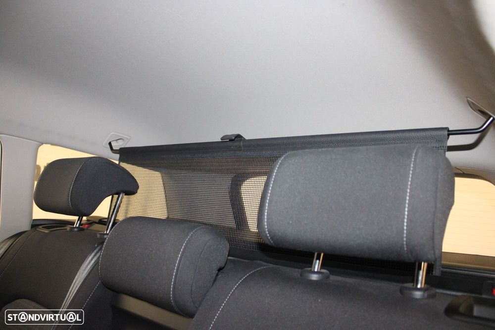 VW Passat Variant 2.0 TDI Business DSG - 42