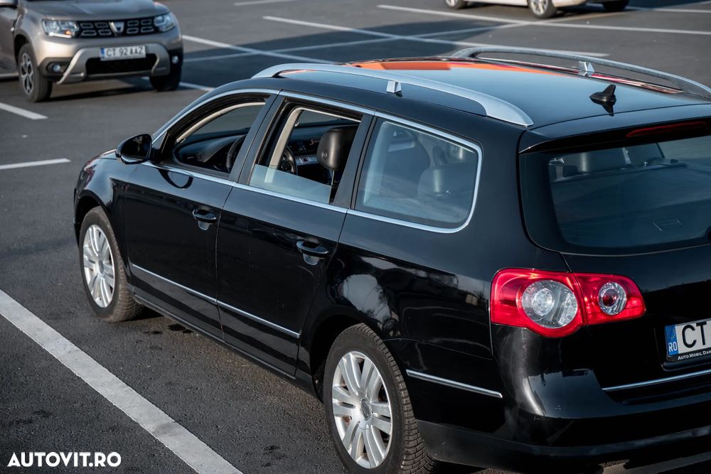 Volkswagen Passat 1.6 TDI DPF BlueMotion Technology Highline - 35