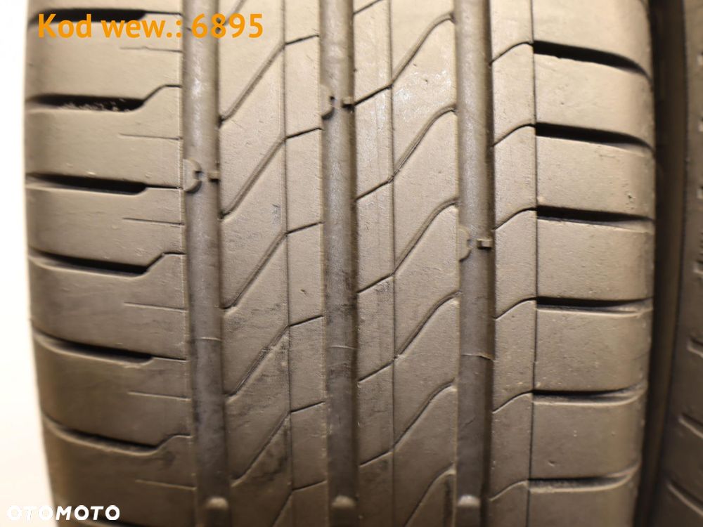 Continental Ultra Contact - 185/65 R15 - 2