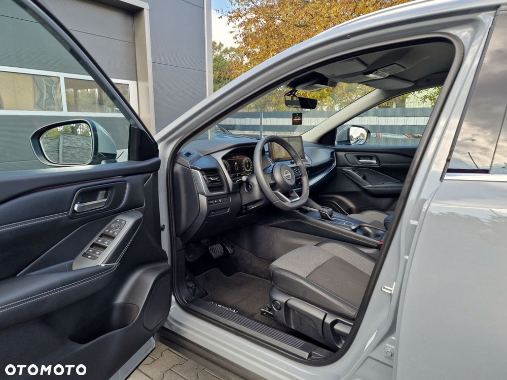 Nissan Qashqai 1.3 DIG-T MHEV Xtronic N-Connecta - 10