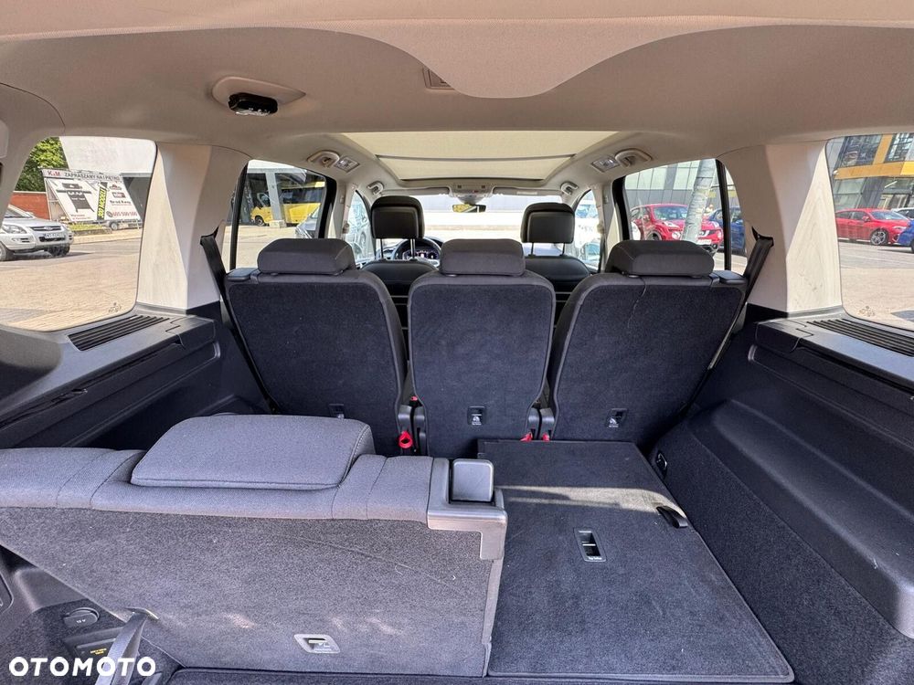 Volkswagen Touran 2.0 TDI BMT Highline DSG - 26