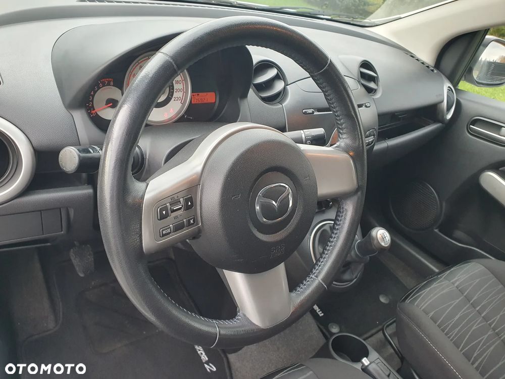 Mazda 2 1.3 MZR Active - 12