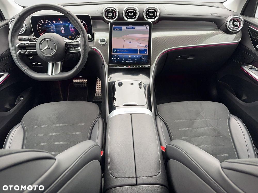 Mercedes-Benz GLC - 20