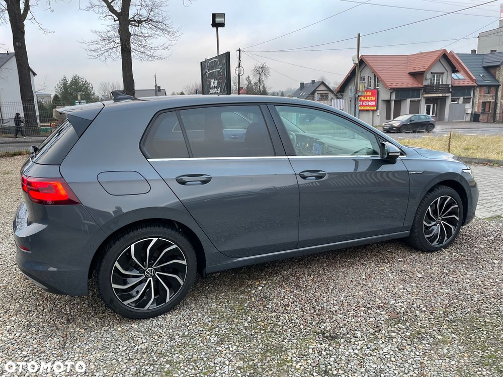 Volkswagen Golf 1.5 TSI EVO Style - 17