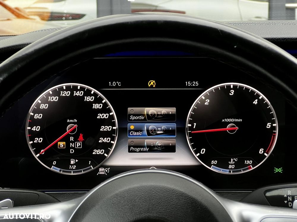 Mercedes-Benz E - 27