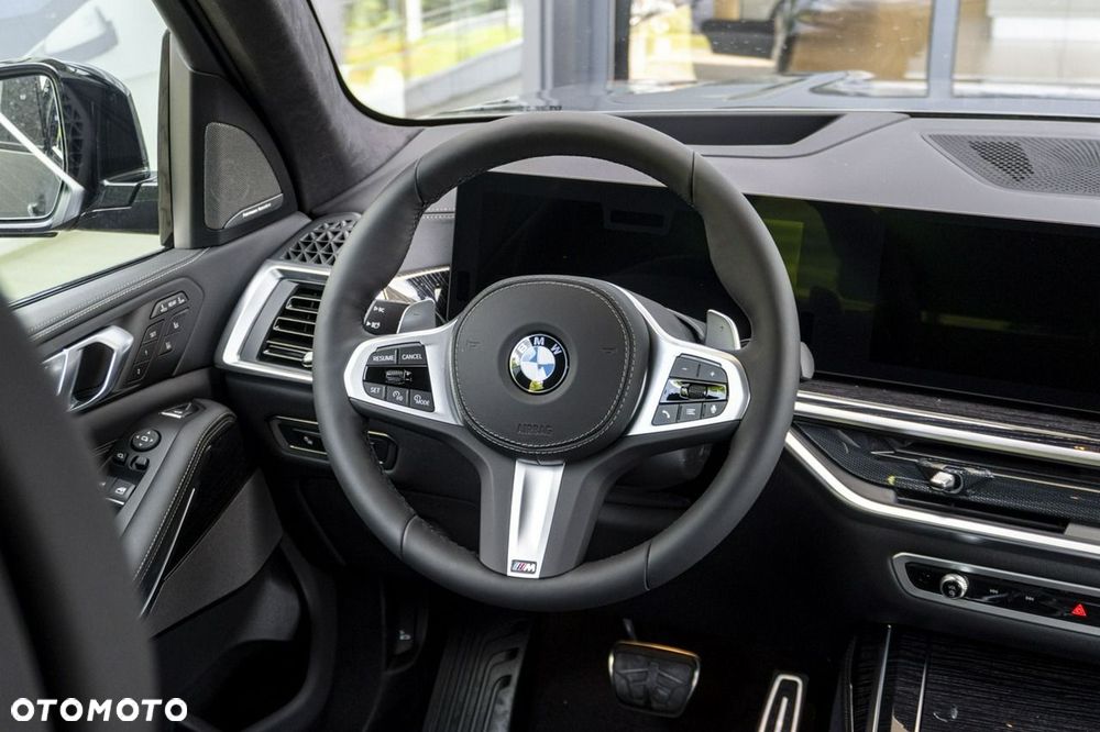 BMW X7 - 23