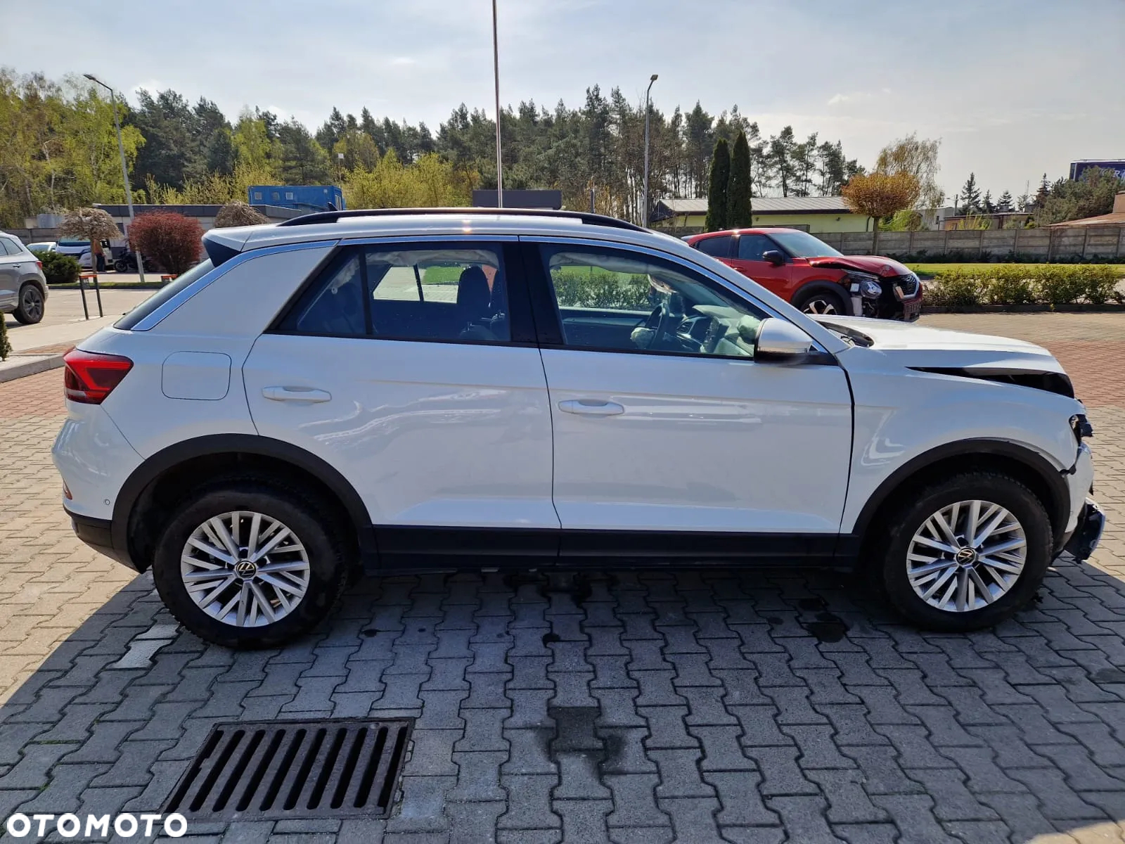 Volkswagen T-Roc 1.5 TSI Life Plus DSG - 3