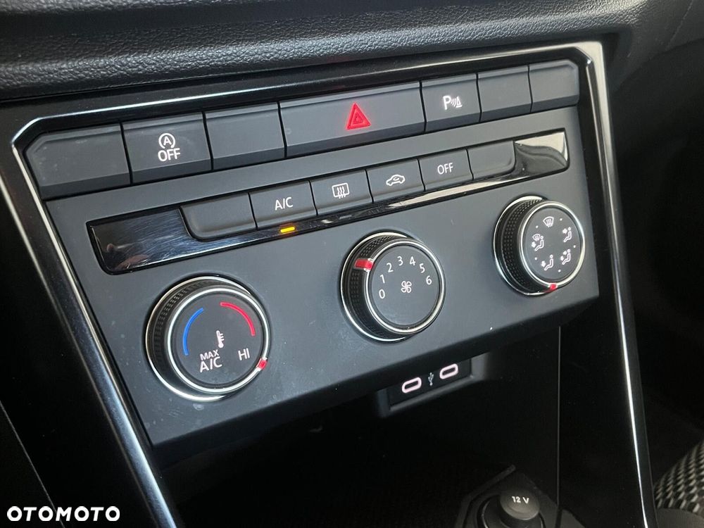 Volkswagen T-Roc 1.0 TSI - 26