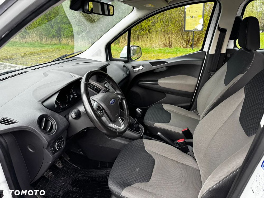 Ford Transit Courier Ambiente - 7