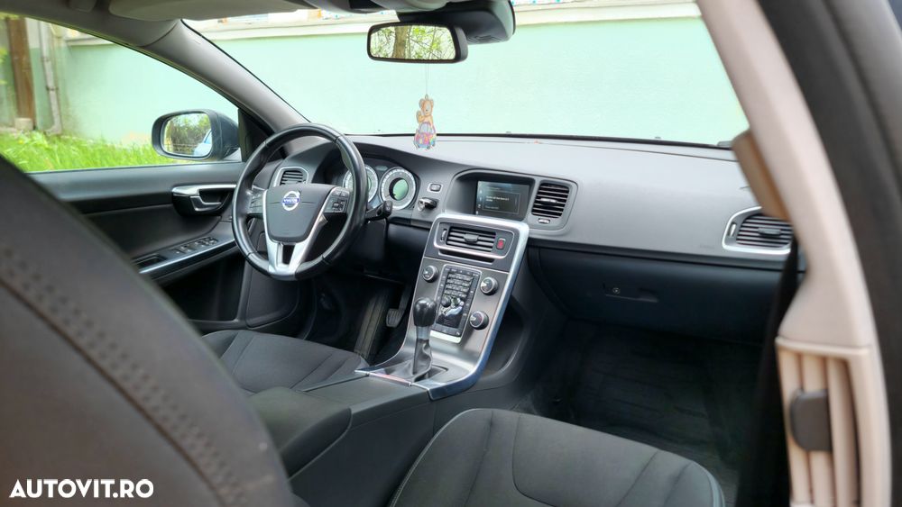 Volvo V60 T4 - 33