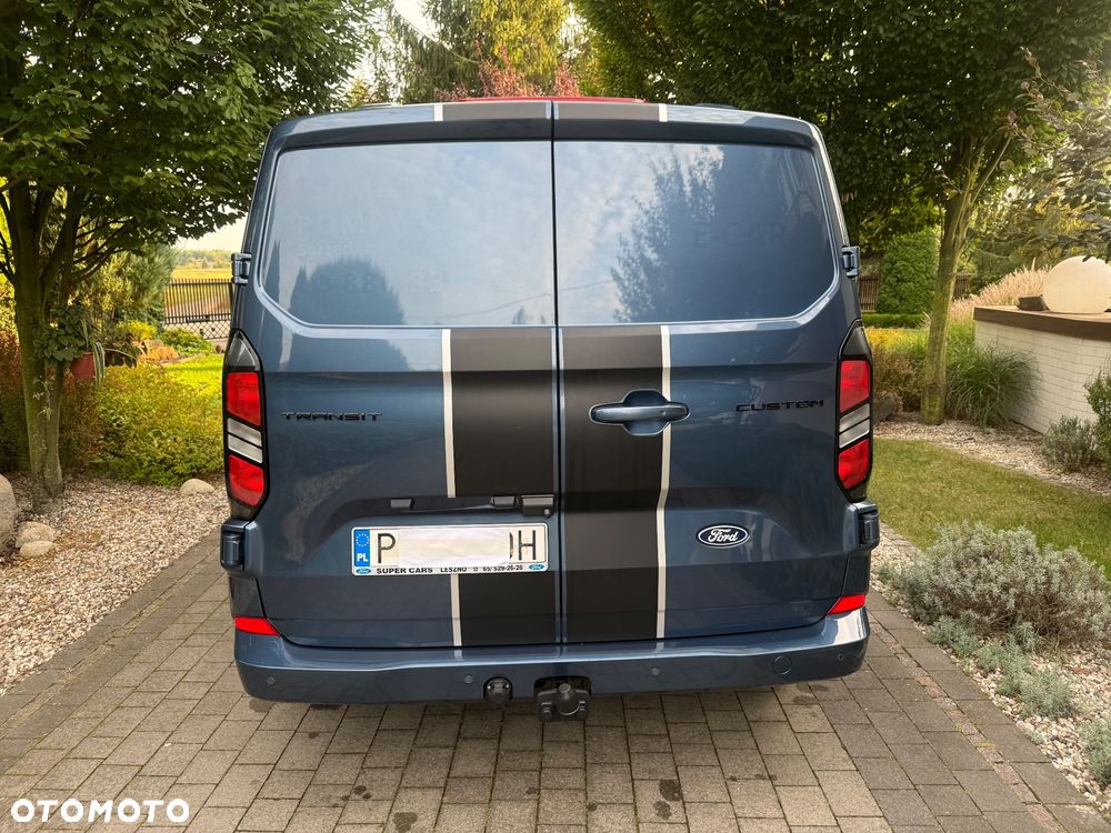 Ford Transit Custom 320 L2H1 Limited 2.0 150KM - 7