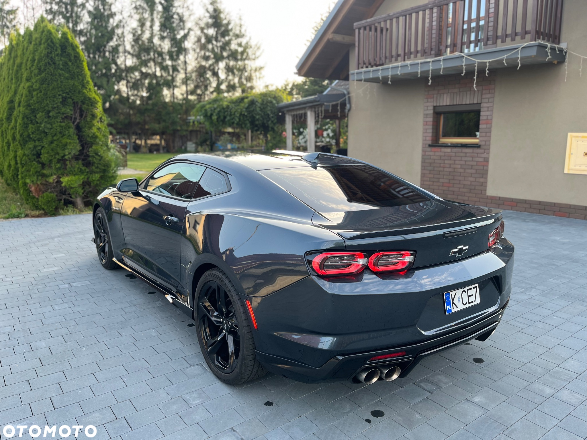 Chevrolet Camaro - 4