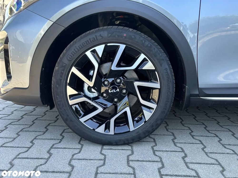 Kia XCeed 1.6 T-GDI Tribute DCT - 18