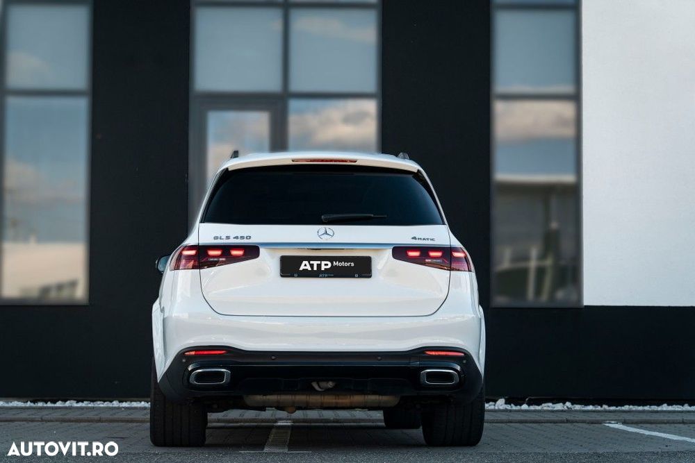 Mercedes-Benz GLS - 30