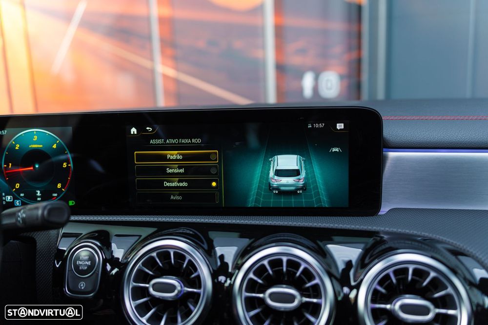 Mercedes-Benz CLA 220 d Shooting Brake AMG Line Aut. - 18