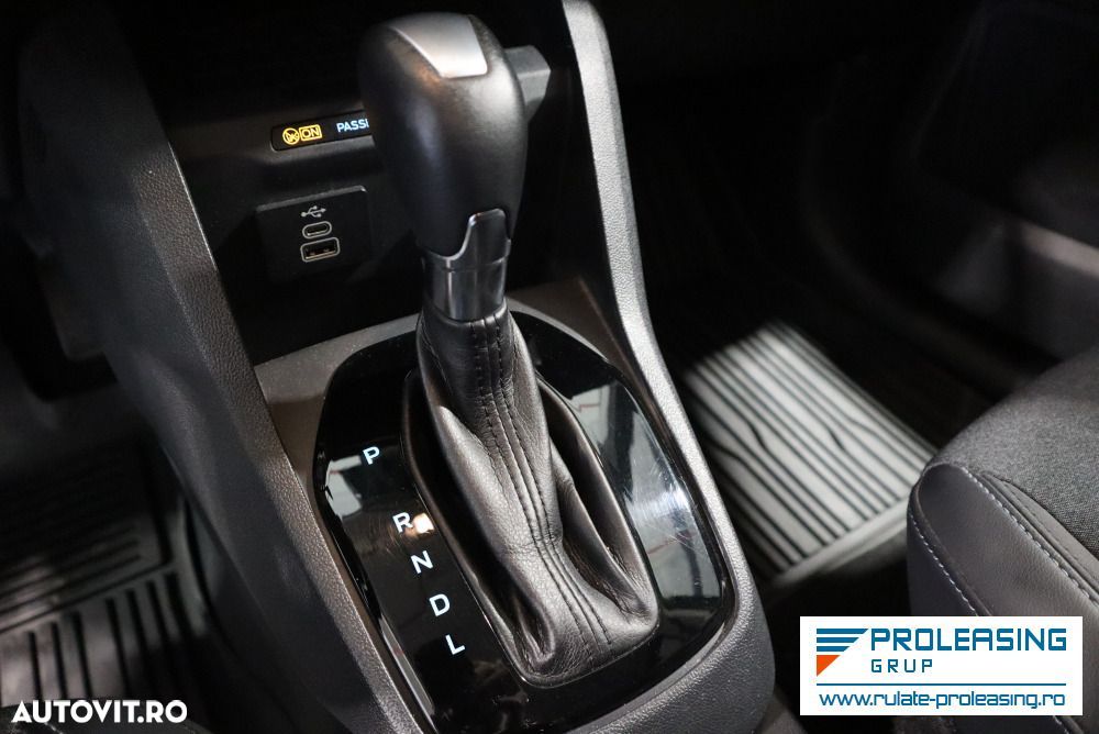 Ford Tourneo Courier - 11