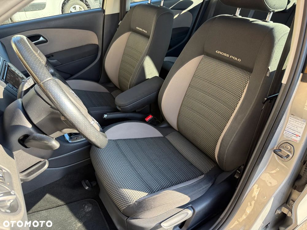 Volkswagen Polo Cross - 13