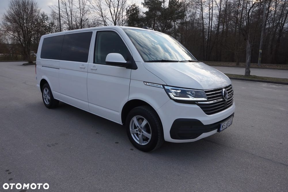 Volkswagen Caravelle - 2