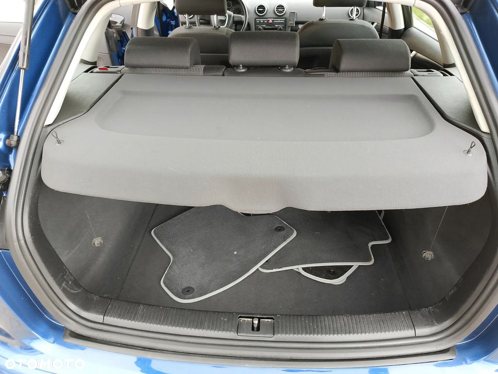 Audi A3 Sportback 1.6 Attraction - 13