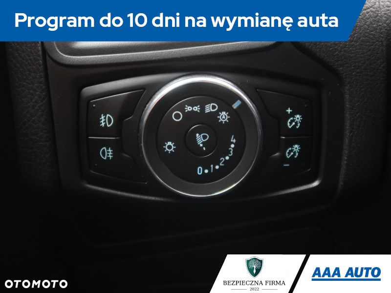 Ford Focus - 19