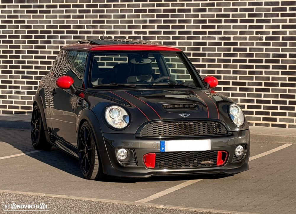 MINI 3 Portas John Cooper Works - 8