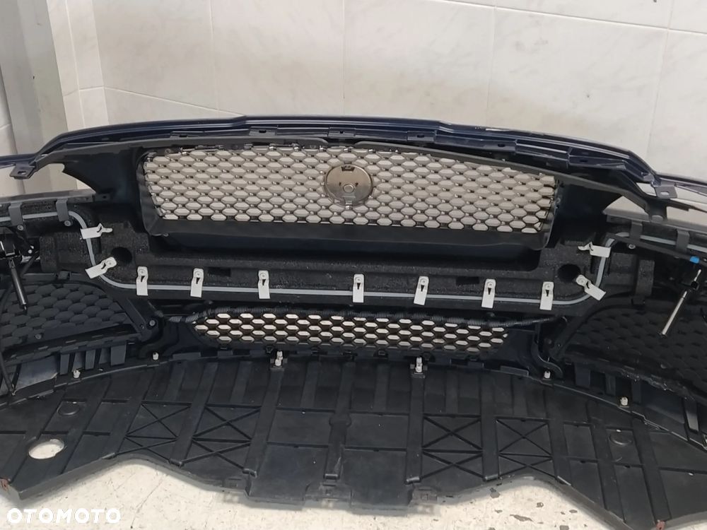 JAGUAR XF X260 ZDERZAK PRZÓD PRZEDNI KOMPLETNY 4XPDC SPRYSKIWACZE GRILL ATRAPA CHŁODNICY ZNACZEK WIĄZKA ORYGINAŁ - 11