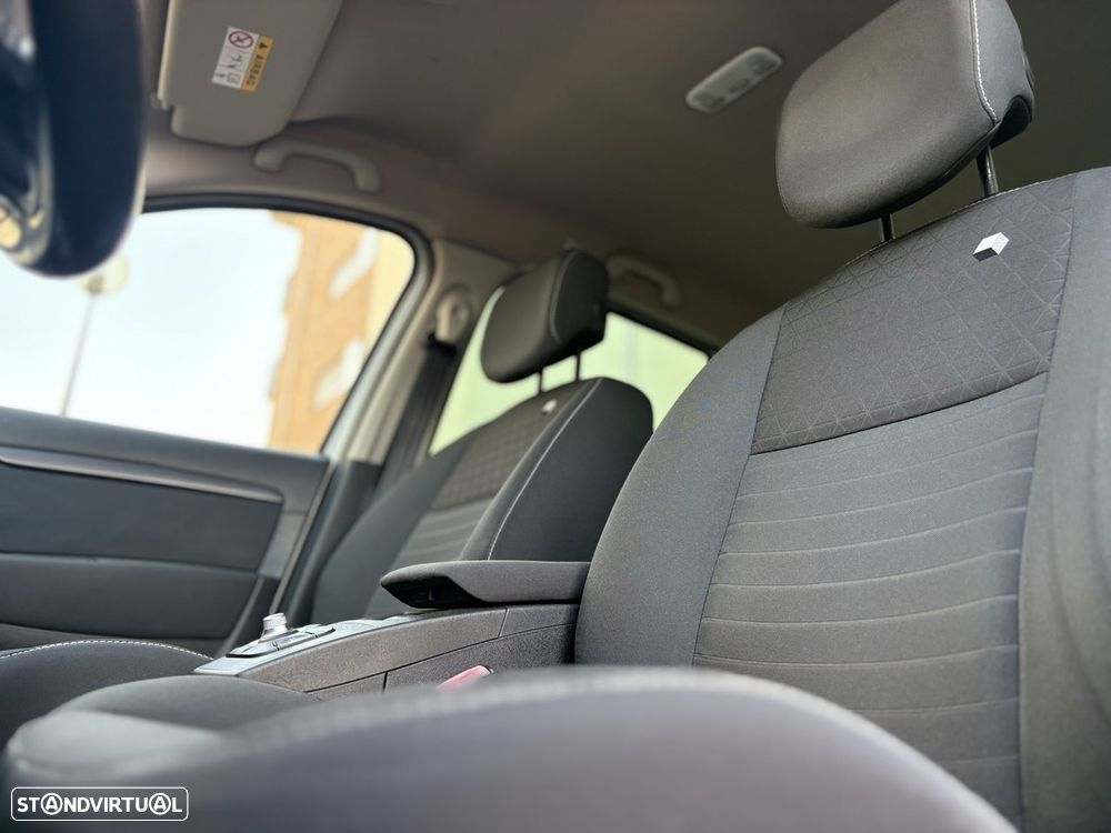 Renault Grand Scénic ENERGY dCi 110 LIMITED - 11