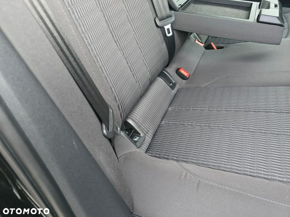 Audi A4 Limousine - 22