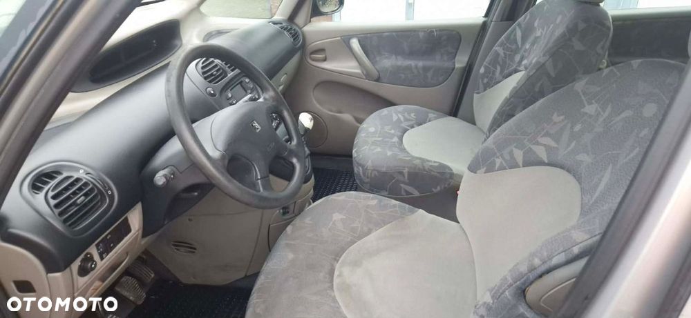 Citroën Xsara Picasso - 6