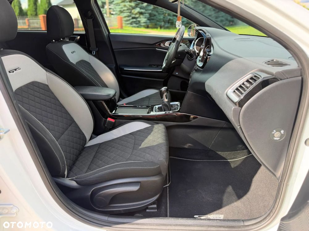 Kia ProCeed 1.6 CRDi GT Line - 16